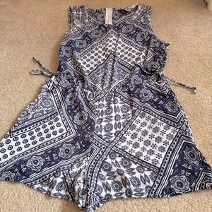 Pattern Romper - Size Large